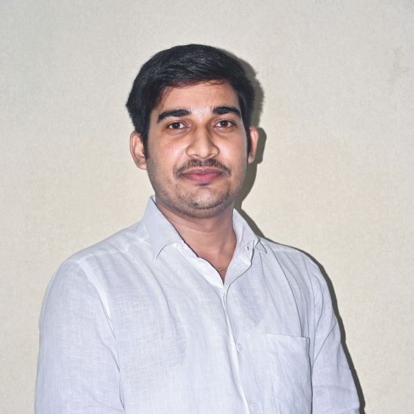 File:नवरत्न वर्मा.jpeg