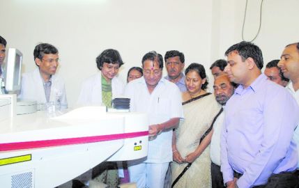 Inauguration of the NASA-certified Visx LASIK laser refractive surgery machine at SuVi Eye Hospital, Kota was done on 15 August 2011 by the Urban Development and Housing (UDH) minister of Rajasthan Shri Shanti Kumar Dhariwal. On the occasion, Professor Subhash M. Betharia (head Oculoplastic Unit, Dr. R.P. Centre for Ophthalmic Sciences, AIIMS, New Delhi), Dr. Ratna Jain (Mayor, Kota City), U.I.T. Chairman Shri Ravindra Tyagi were also present.